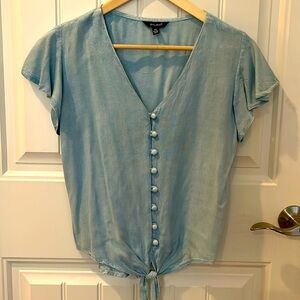 Cute Light blue rayon top. Size XS